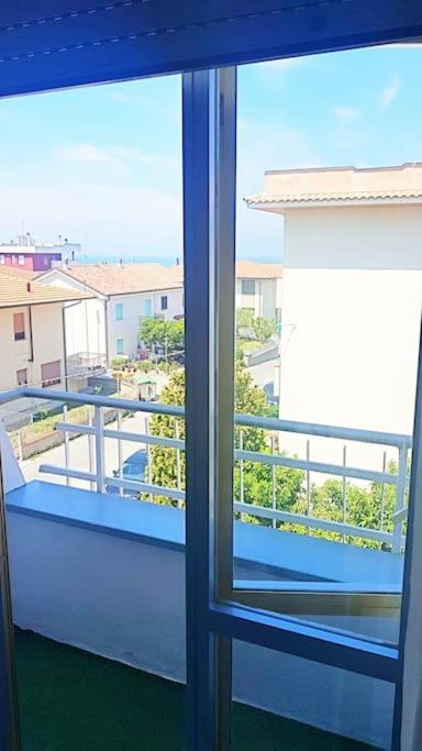Marotta, 300 Mt Dal Mare, 3 Camere, 10 Letti Exterior photo