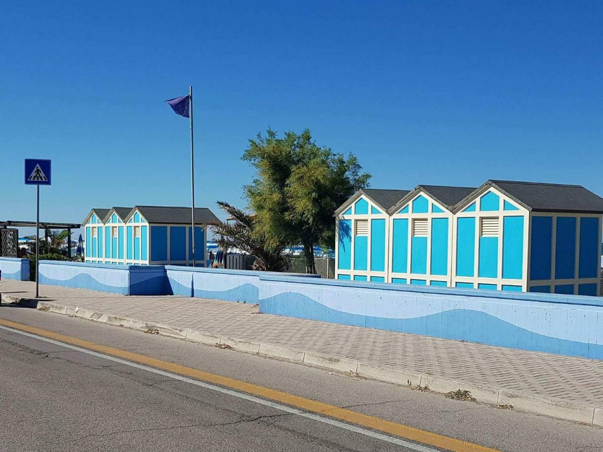 Marotta, 300 Mt Dal Mare, 3 Camere, 10 Letti Exterior photo